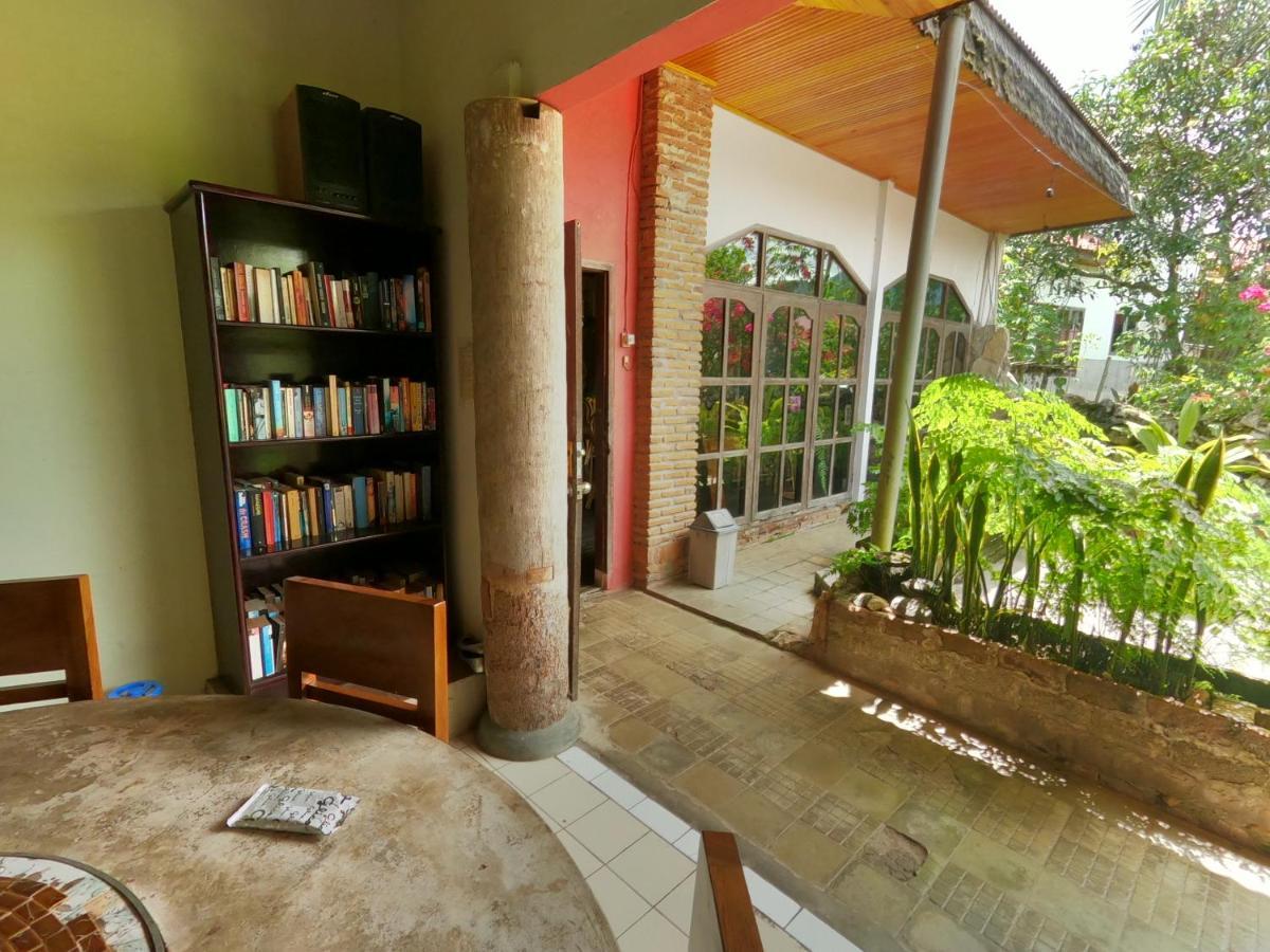 Pias Poppies Hotel Rantepao Luaran gambar