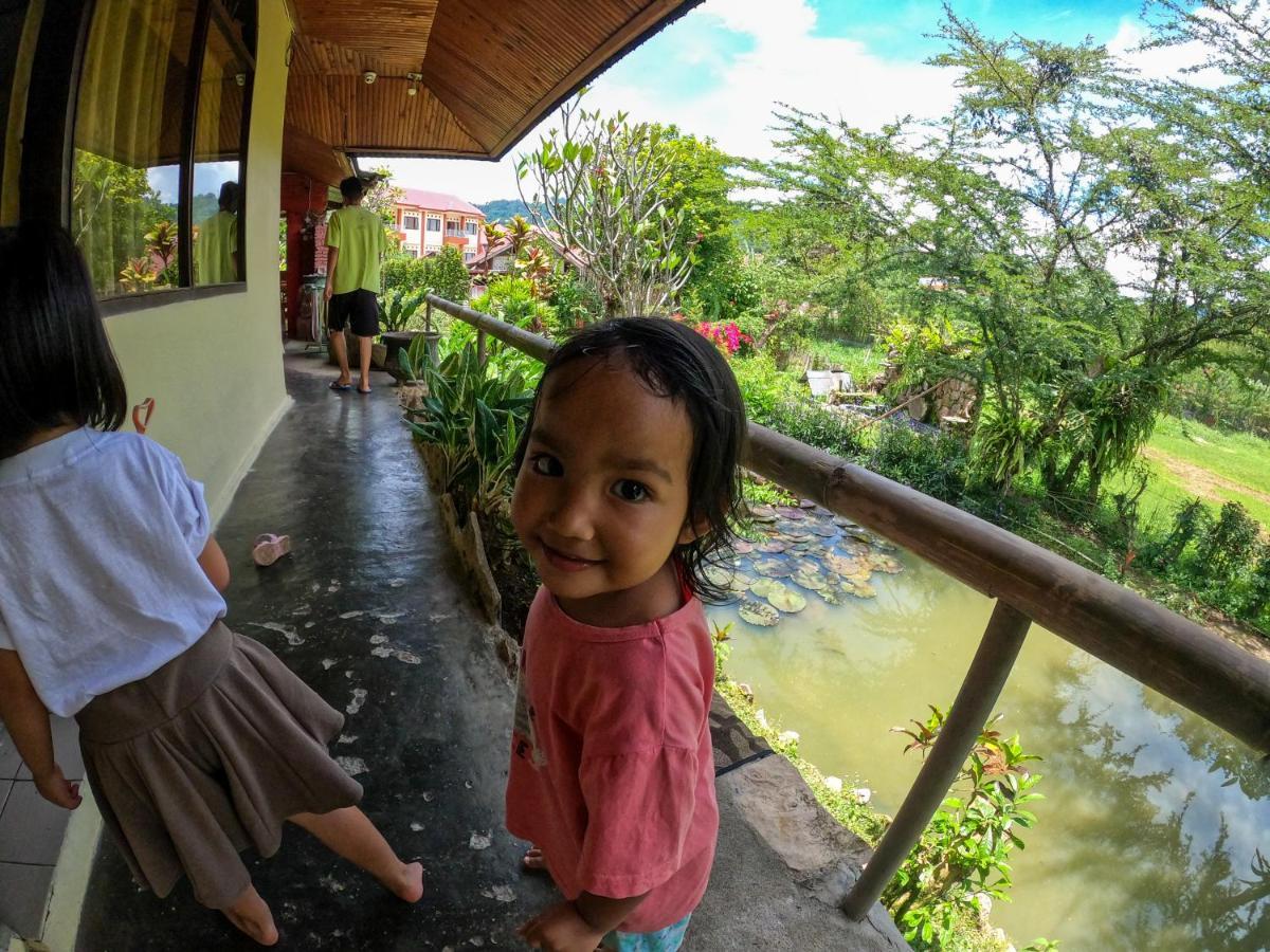 Pias Poppies Hotel Rantepao Luaran gambar
