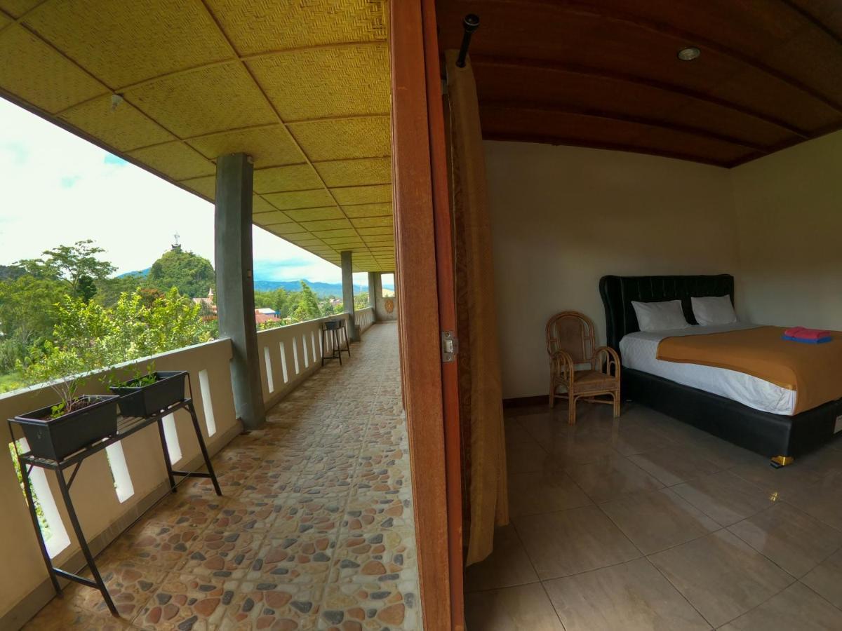 Pias Poppies Hotel Rantepao Luaran gambar